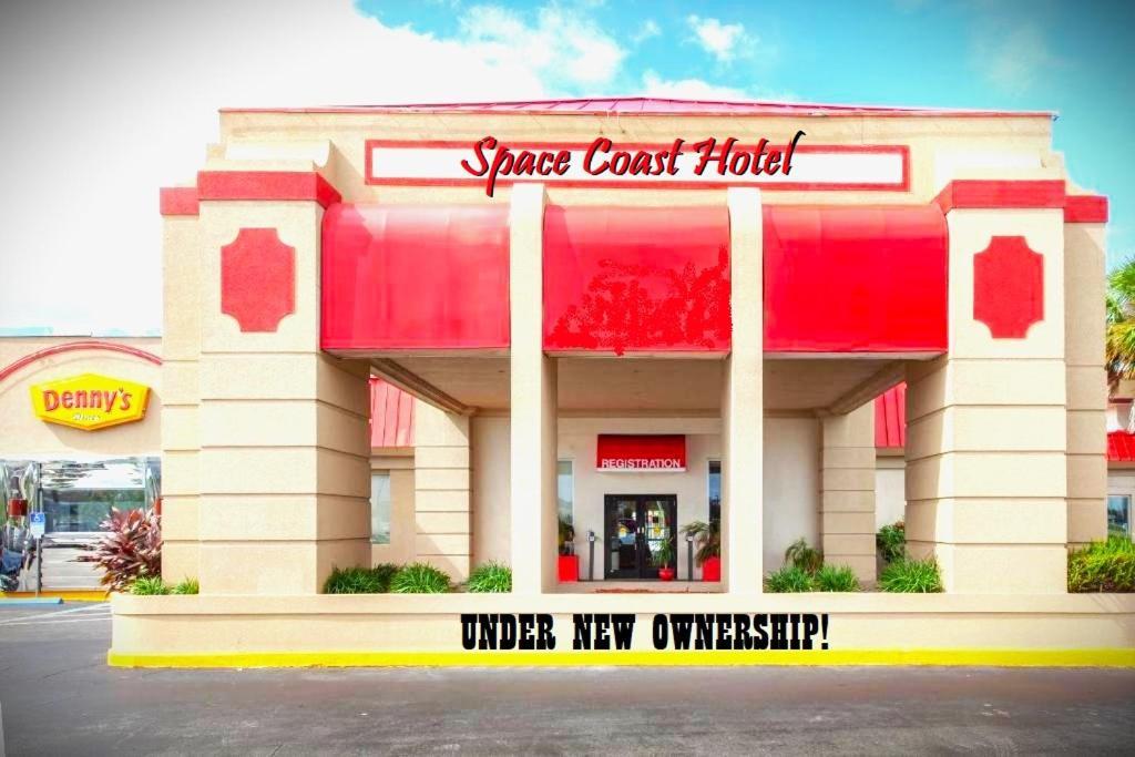 Space Coast Hotel Titusville Zewnętrze zdjęcie