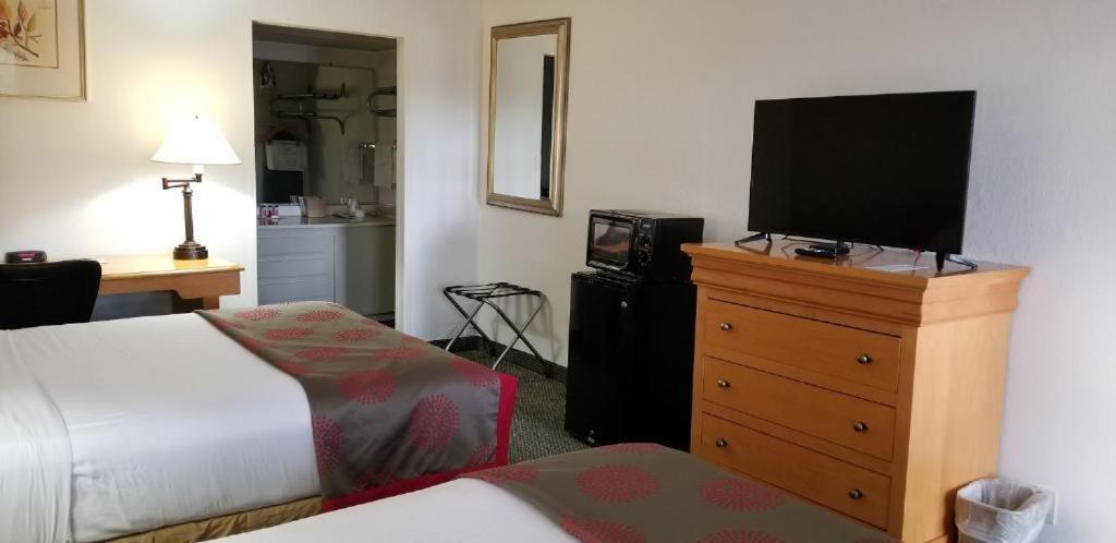 Space Coast Hotel Titusville Zewnętrze zdjęcie